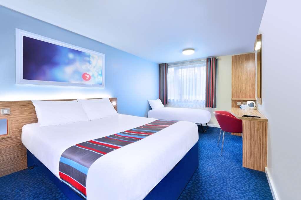Travelodge London Crystal Palace Номер фото