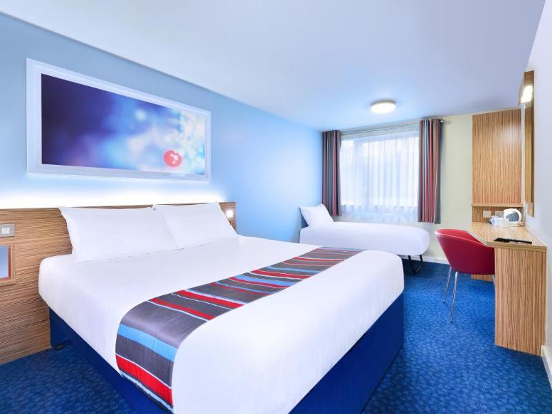 Travelodge London Crystal Palace Экстерьер фото