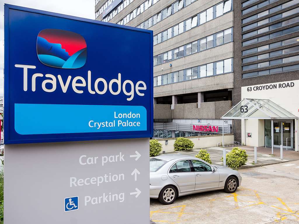 Travelodge London Crystal Palace Экстерьер фото